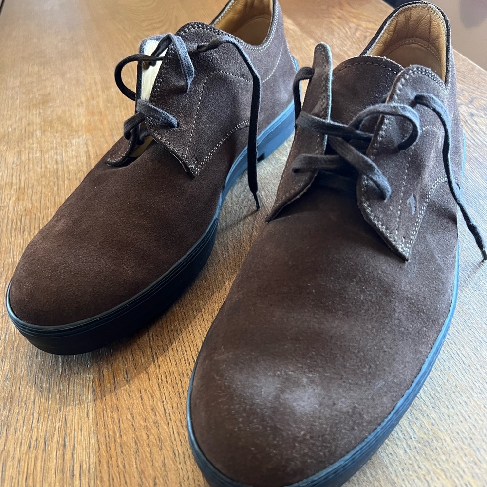 Tod's Brown Suede Chukka Boots with Black Sole